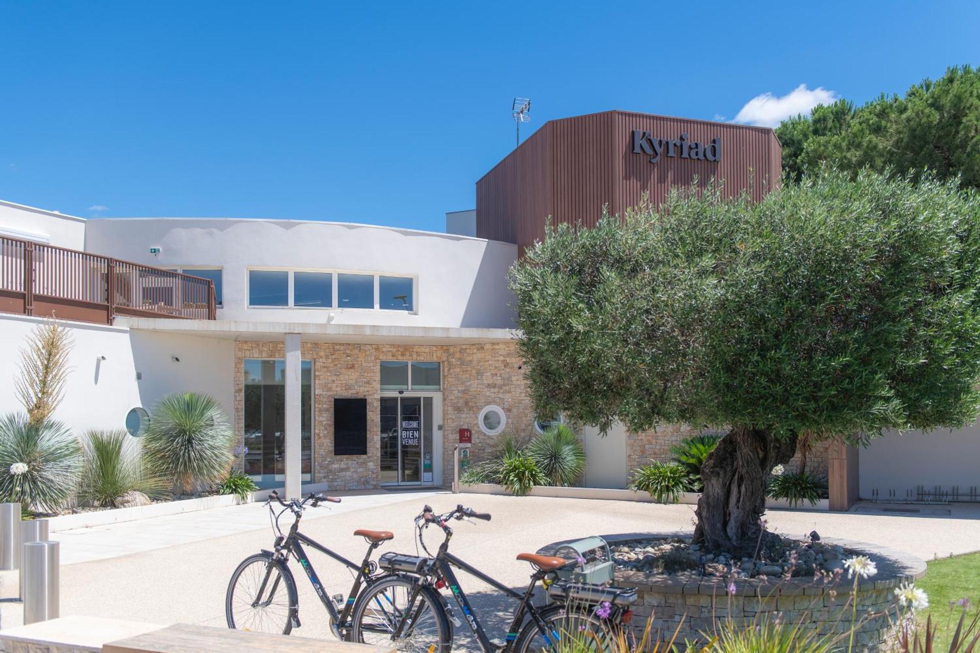 Kyriad Montpellier Est - Lunel Lunel  Dış mekan fotoğraf