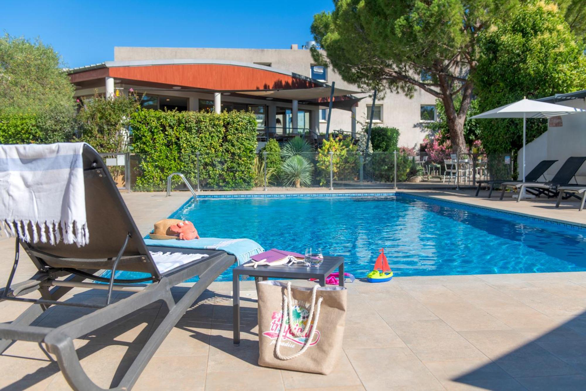 Kyriad Montpellier Est - Lunel Lunel  Dış mekan fotoğraf