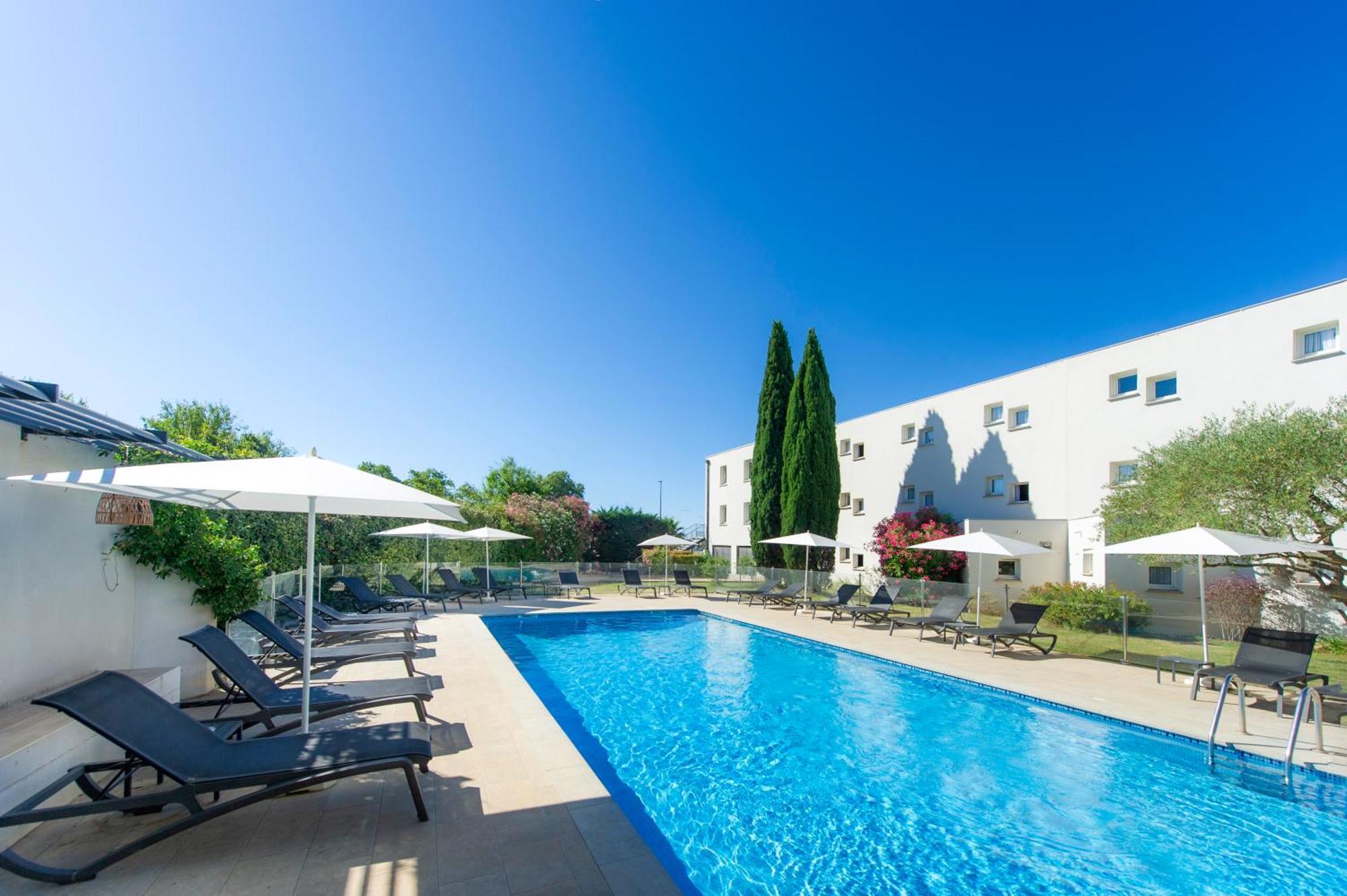 Kyriad Montpellier Est - Lunel Lunel  Dış mekan fotoğraf